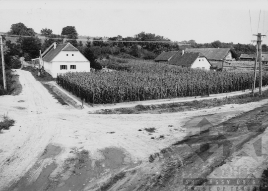 THM-BJ-11362 - Falusi életkép Kisszékelyen az 1970-es években