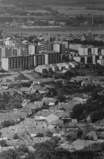 THM-BJ-11725 - Szekszárdi panoráma az 1980-as években